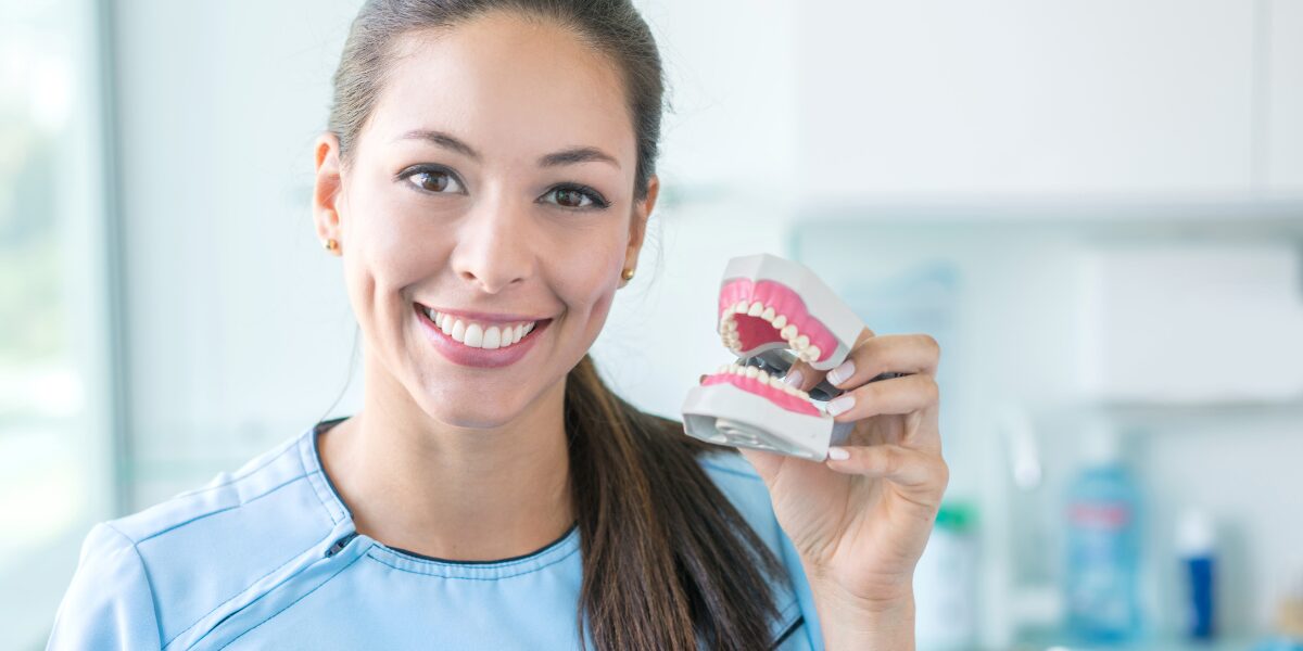Denture replacement services at Renova Smiles